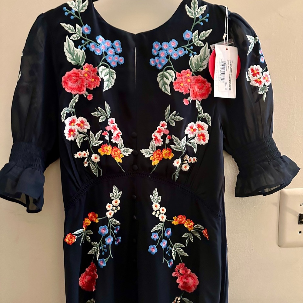 Hope & Ivy embroidered button front midi dress